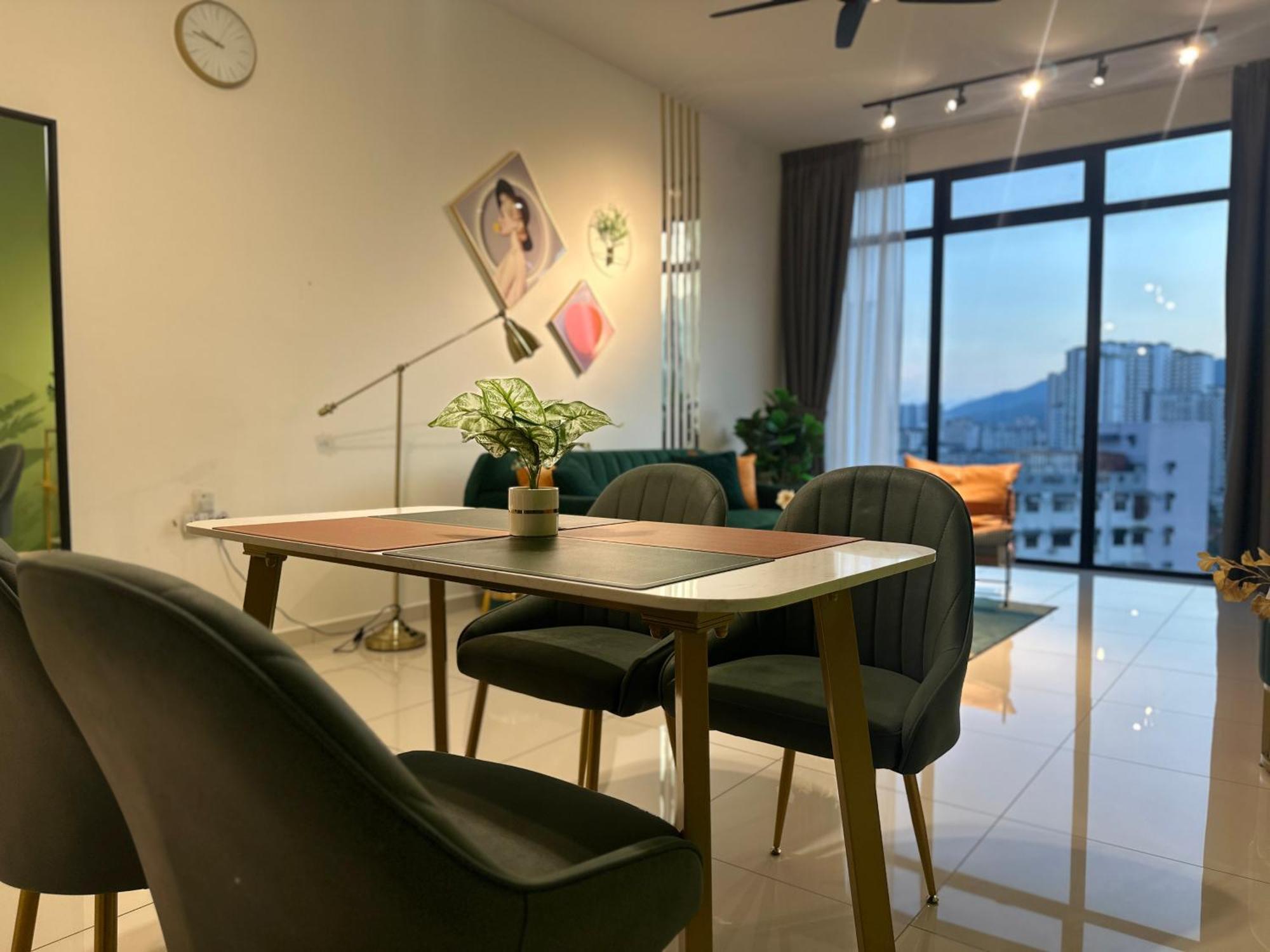 Beacon Executive Suites 2Br At Georgetown By Wl George Town Exterior foto